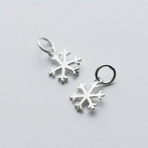 BeadsBalzar Beads & Crafts (925-B03-SN) Trendy Snowflake Winter 925 Silver DIY Charm (2 PC)