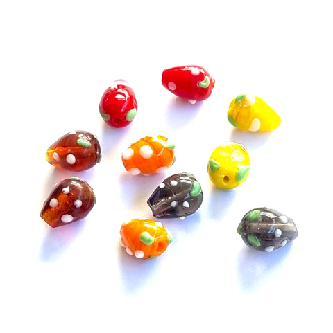 BeadsBalzar Beads & Crafts (FB8270-MIX) Handmade Lampwork 3D Strawberry Beads, Mixed Color 13~16mm (10 PCS)