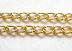 BeadsBalzar Beads & Crafts (CH5495) Aluminium Twisted Chains Curb Chains,color up by Oxidation, the link is twist. Each link is 5mm wide,9mm long,1.5mm thick